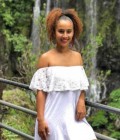 Dating Woman France to Langevin : Elisabeth, 37 years